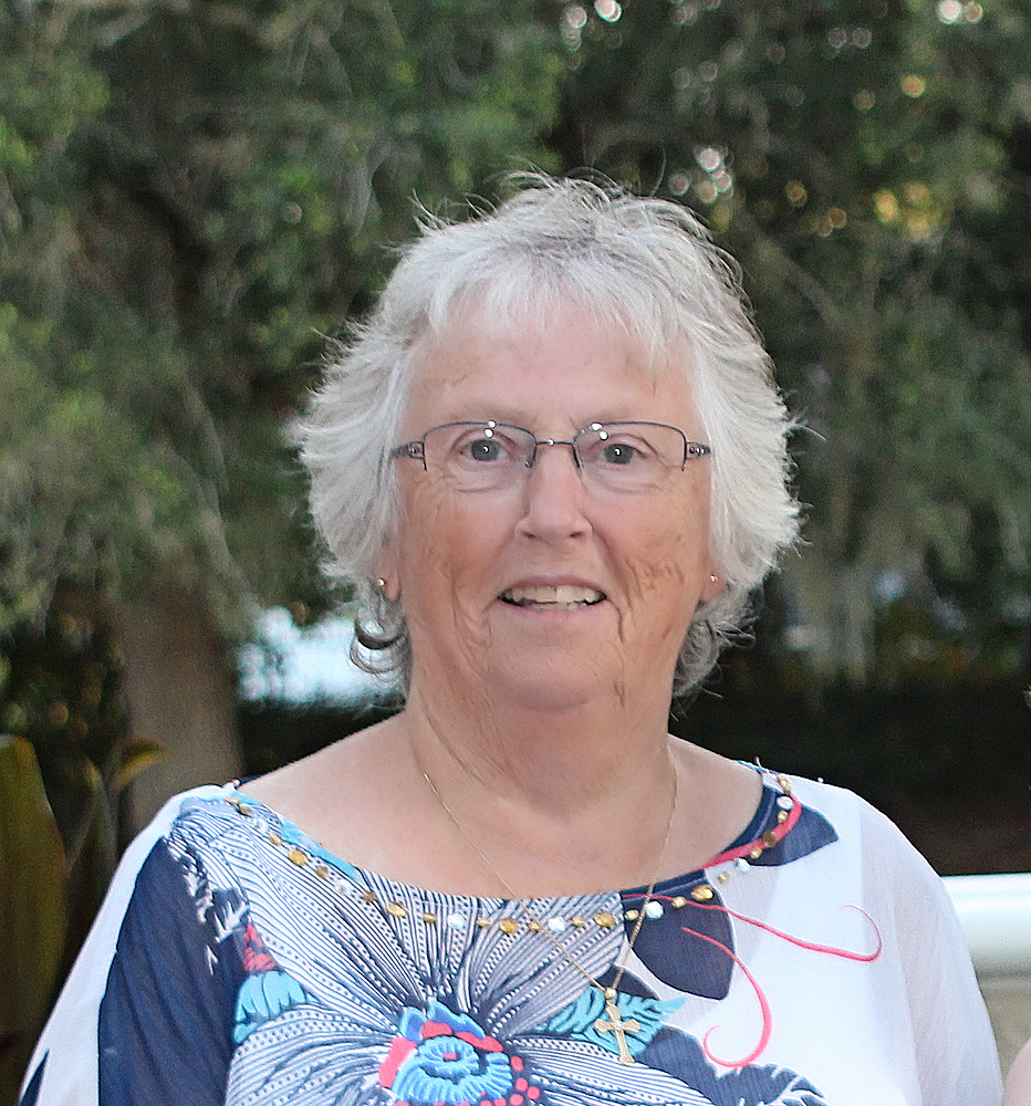 Beryl Butler available notary in Englewood, FL - 34224